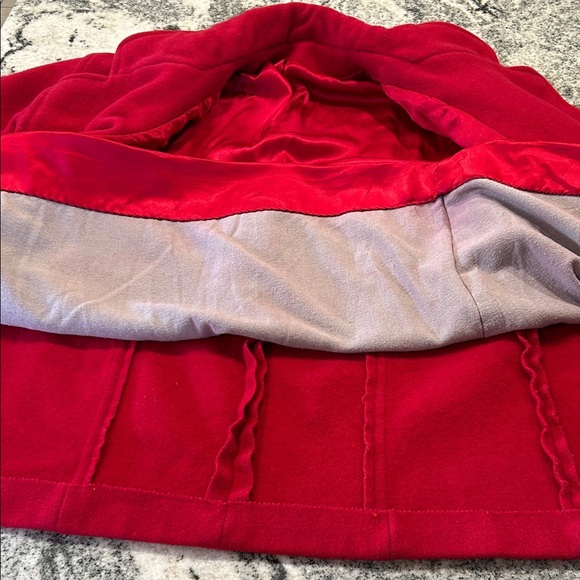 Elegant Scarlet Double-Breasted Pea Coat - Picture 12 of 12